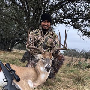 Meet your Posher, Fermin